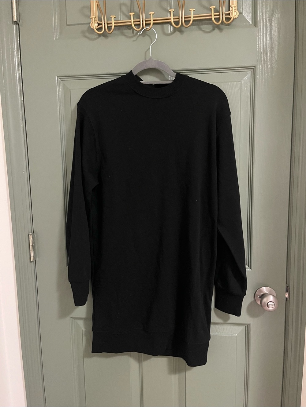 H&M Black Long Sleeve Sweatshirt Dress